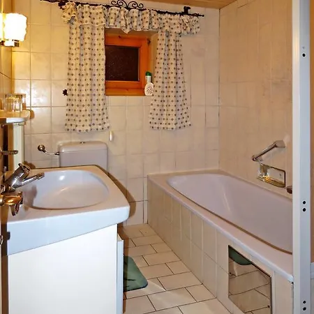 Dom wakacyjny Haus Schwarzenegg 200w Wagrain